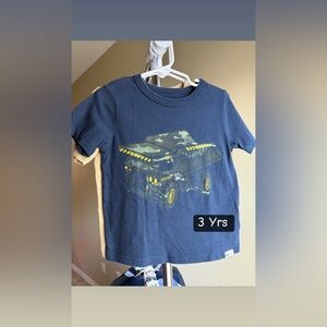 Gap Boys Basic Tees Size 3 & 4 Years Lot Of 2 Beige Blue Army Truck